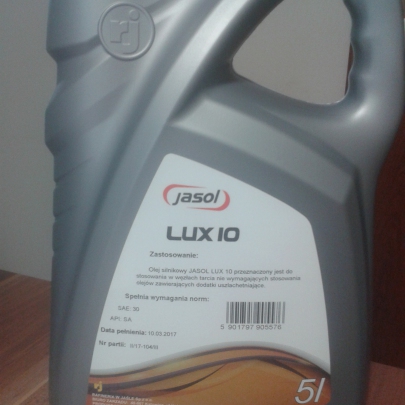 Lux 10 Olej silnikowy